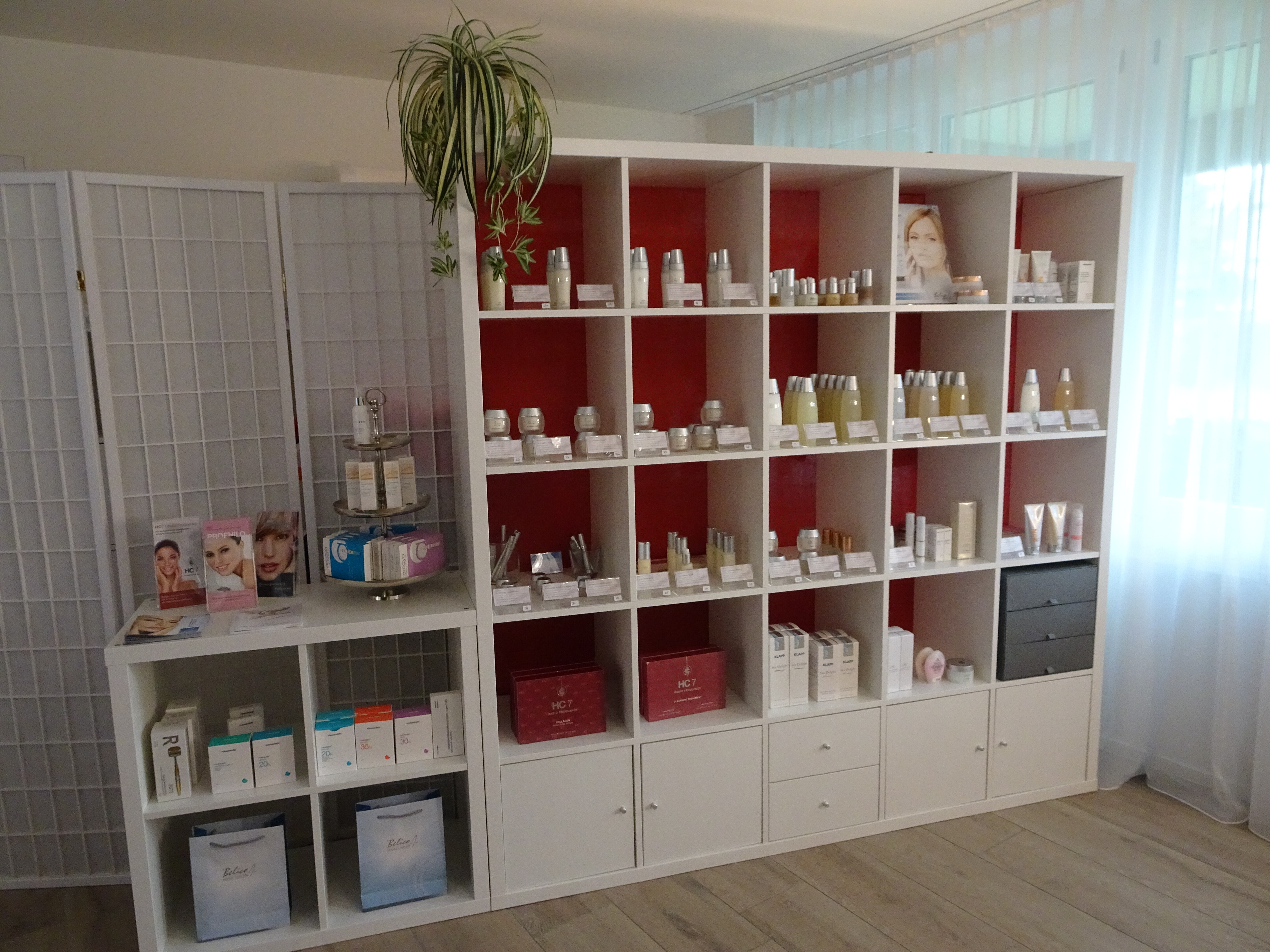 Produkt - Shop im Cosmetic4you Kosmetikstudio in Walliselle